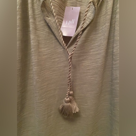 NEW-J. Jill Olive / Sage Green Women's Bohemian Tunic with Embroidery - Picture 6 of 12